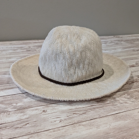 Urban Outfitters Staring at Stars Cotton Woven Floppy Soft Hat Natural - Picture 7 of 13